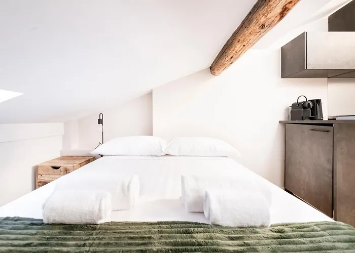 Easylife - - Simonetta 17 - Navigli Μιλάνο